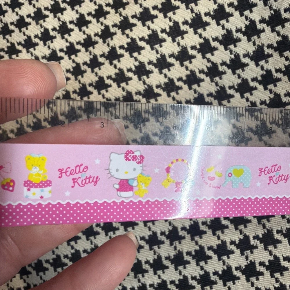 Sanrio Hello Kitty With‎ Bow 2011 Pink Graphic School Ruler Pink Plastic 6.5x1